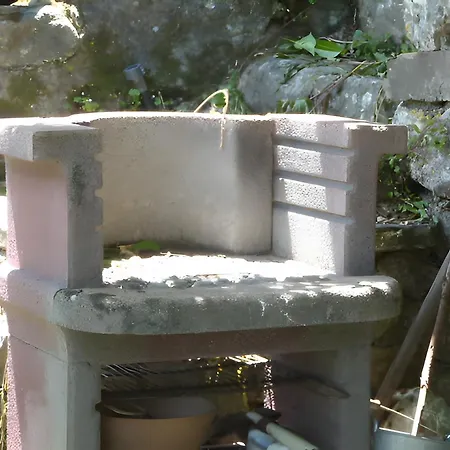 בית נופש La Cle De L'arboux Mandagout